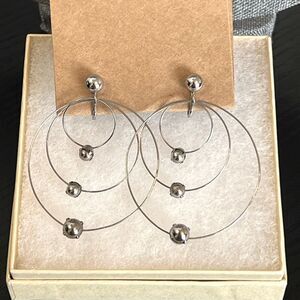 Unique Vintage Multi Circle Dangle Earrings with Clip-On Screw Back Closure